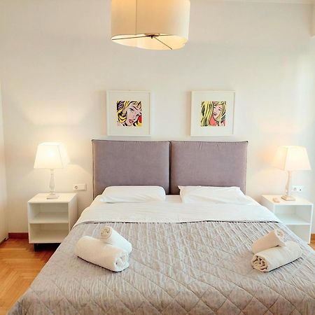 Elegant Apartment In Acropolis Athene Buitenkant foto