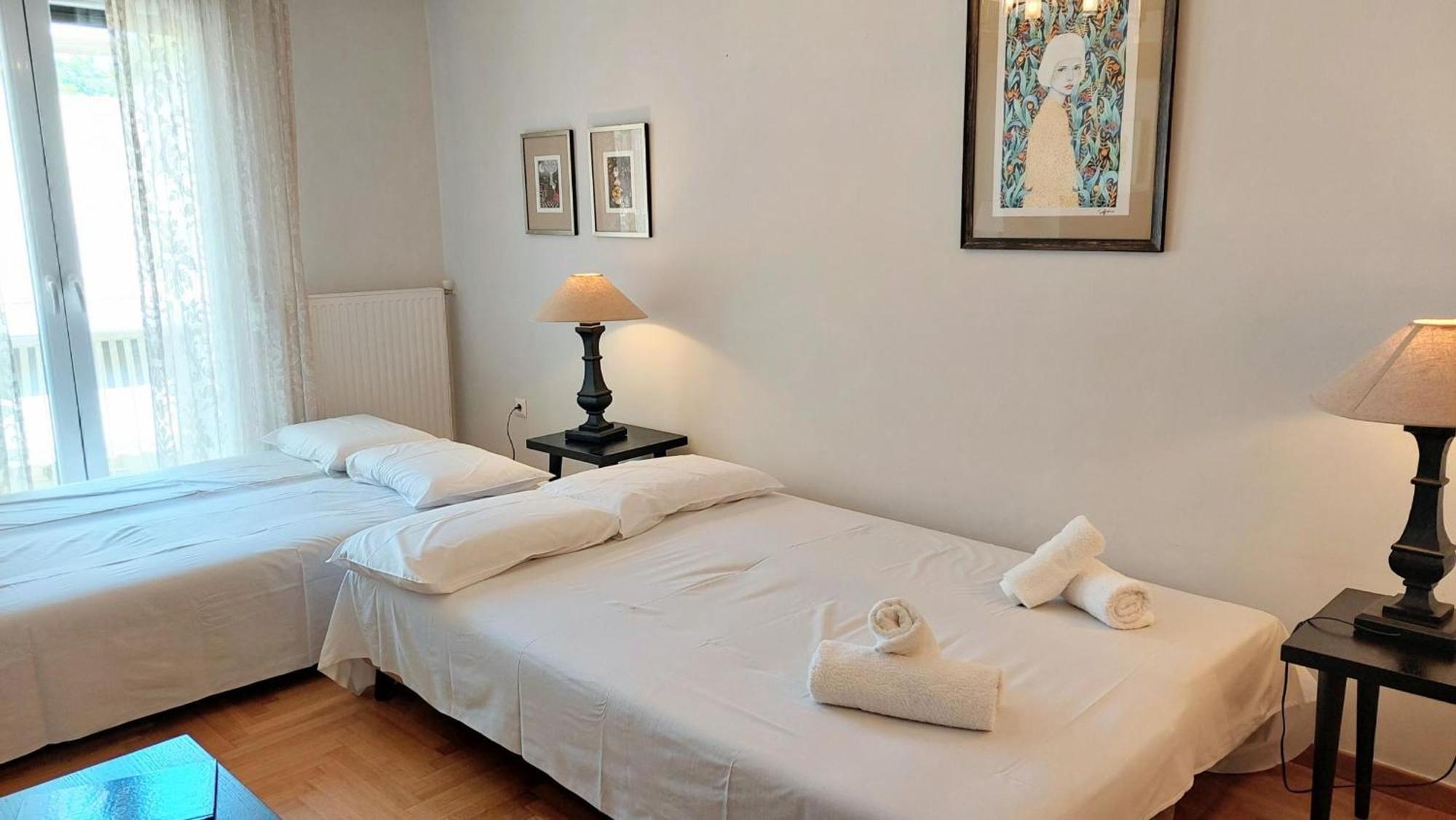 Elegant Apartment In Acropolis Athene Buitenkant foto