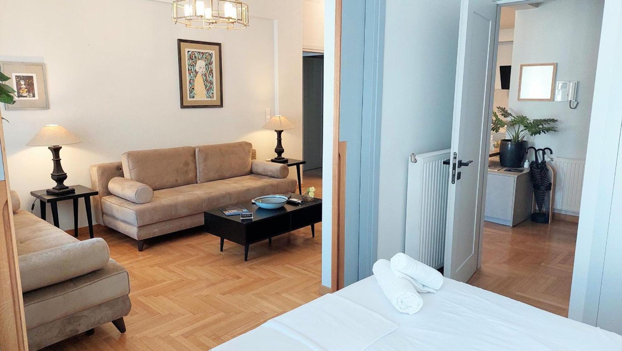 Elegant Apartment In Acropolis Athene Buitenkant foto
