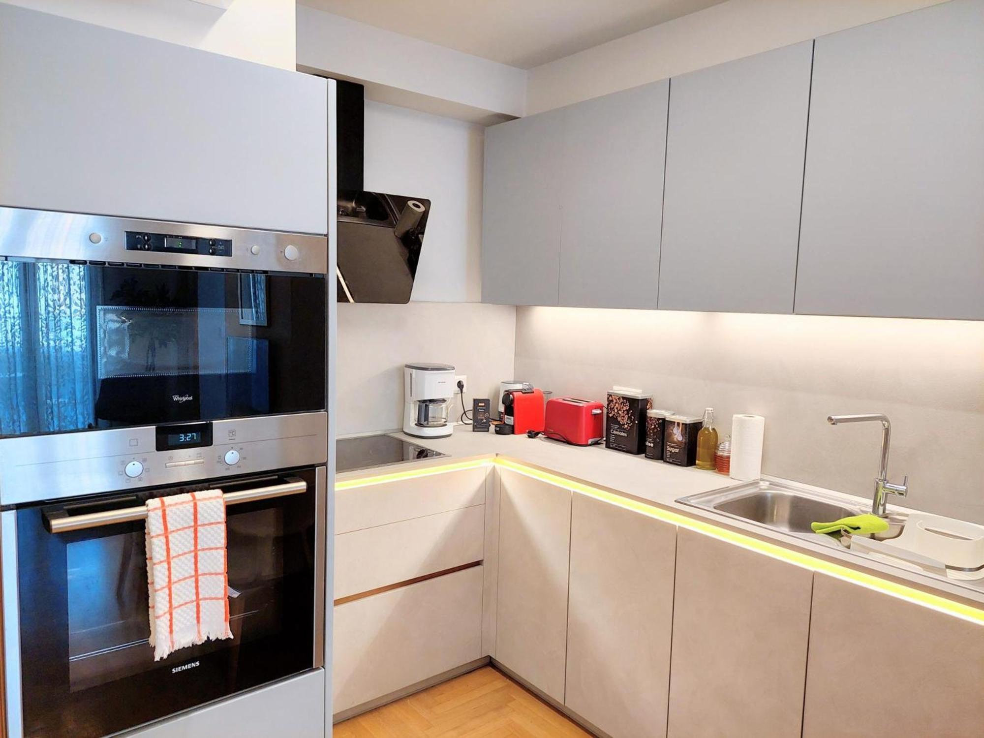 Elegant Apartment In Acropolis Athene Buitenkant foto